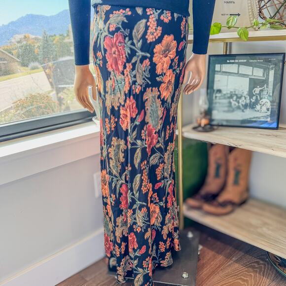 Salaam! Autumn Vibes Bold Floral Maxi Skirt w/ Elastic Waistline, Women's M/L - Picture 6 of 12